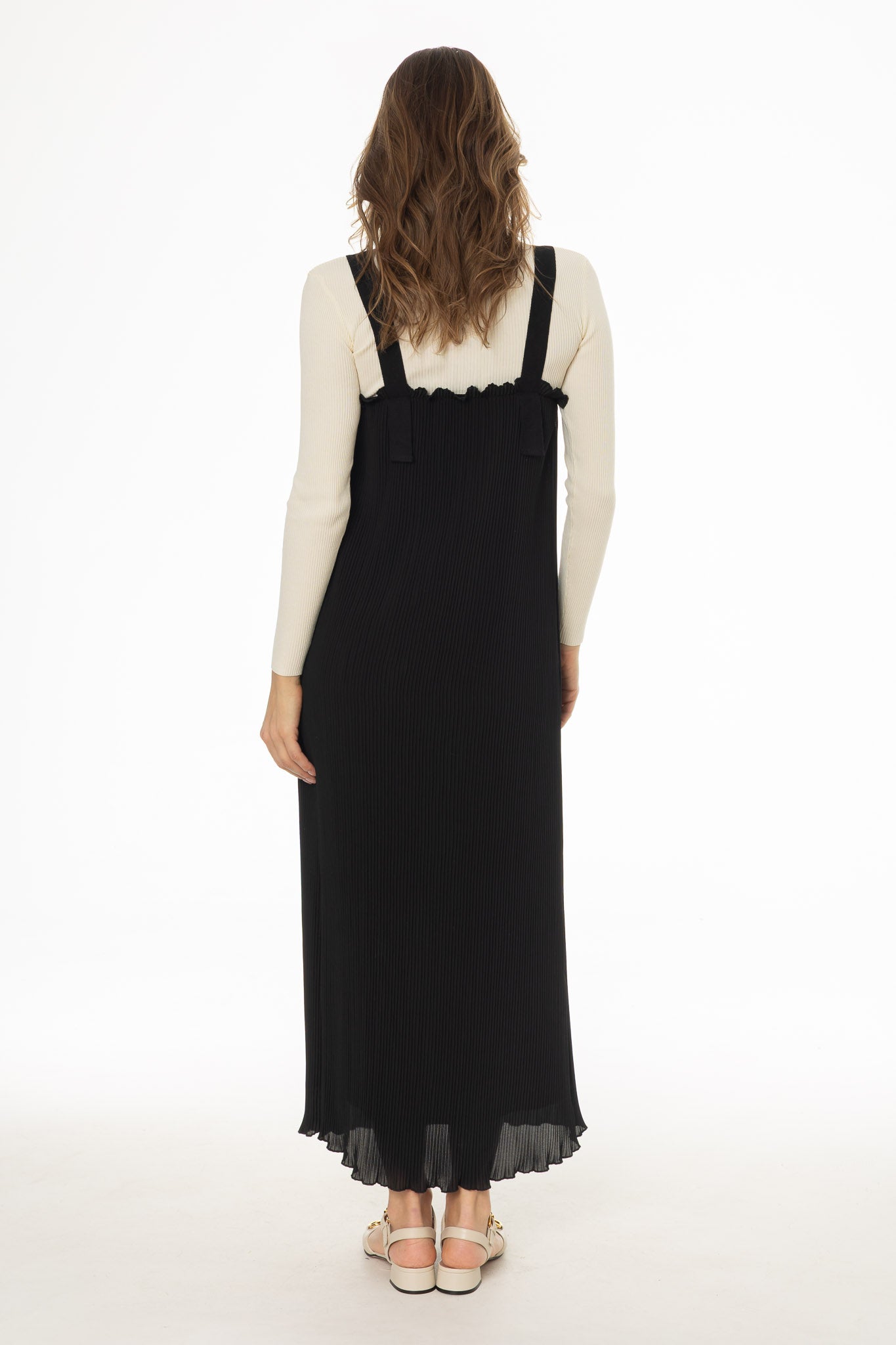 Black Accordion Pleat Maxi Jumper - Image 4