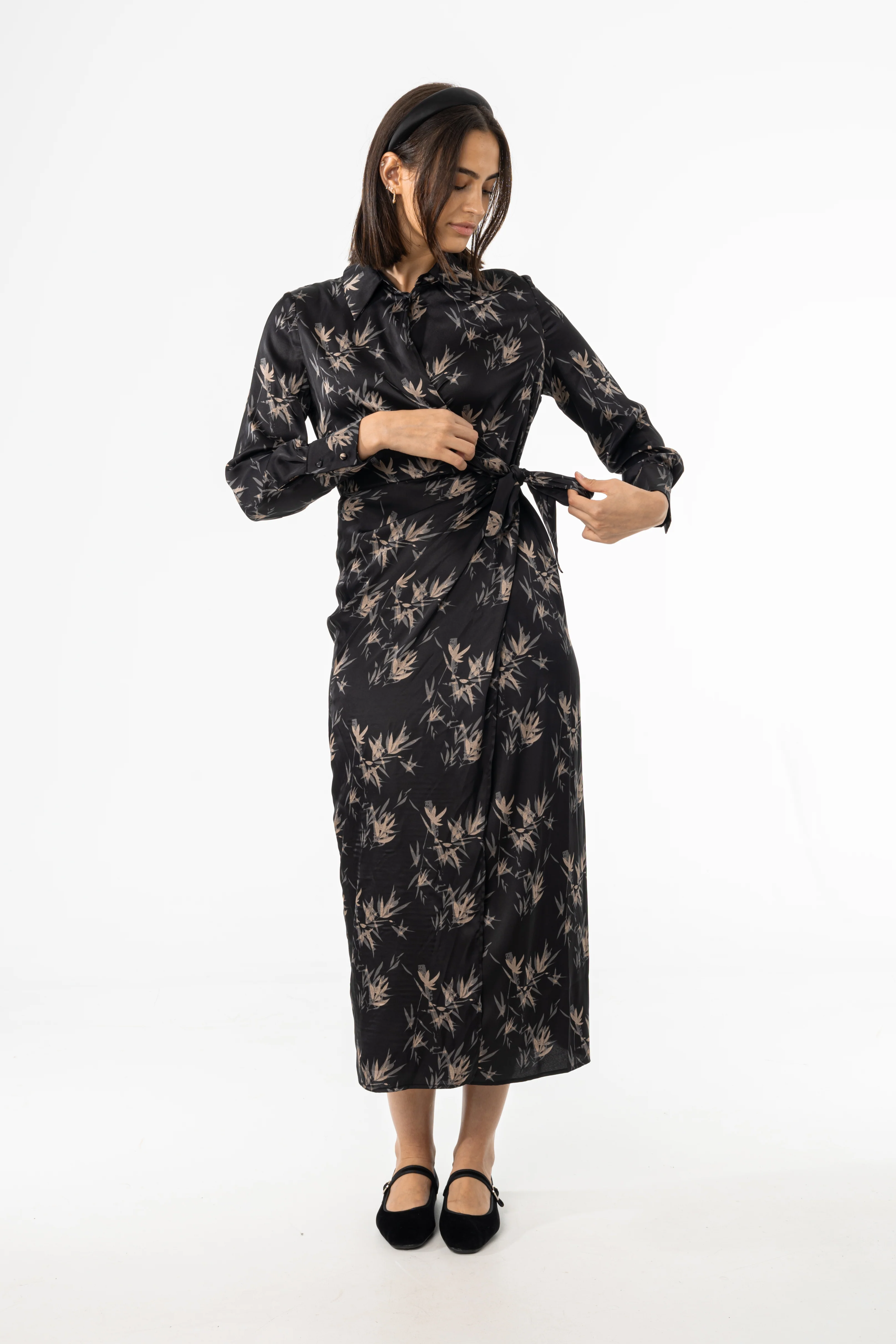 Black & Beige Side Tie Maxi Dress - Image 5