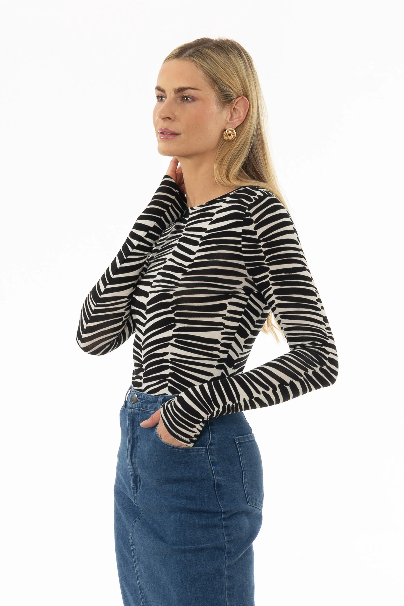 Black And White Safari Round Neck T-Shirt - Image 3