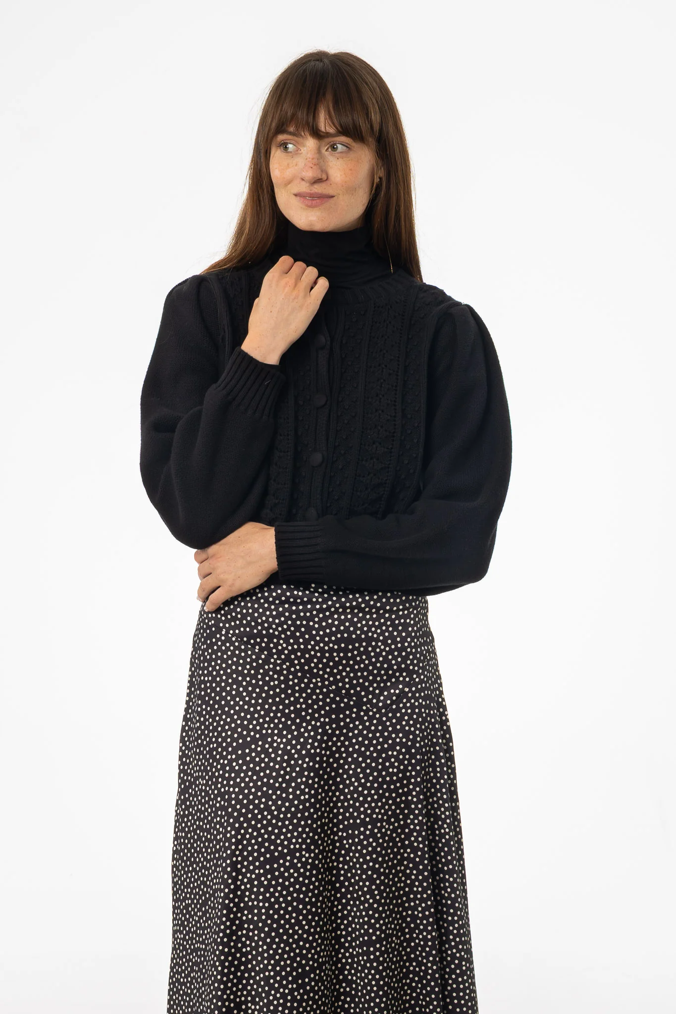 Black Cropped Crochet Cardigan - Image 4