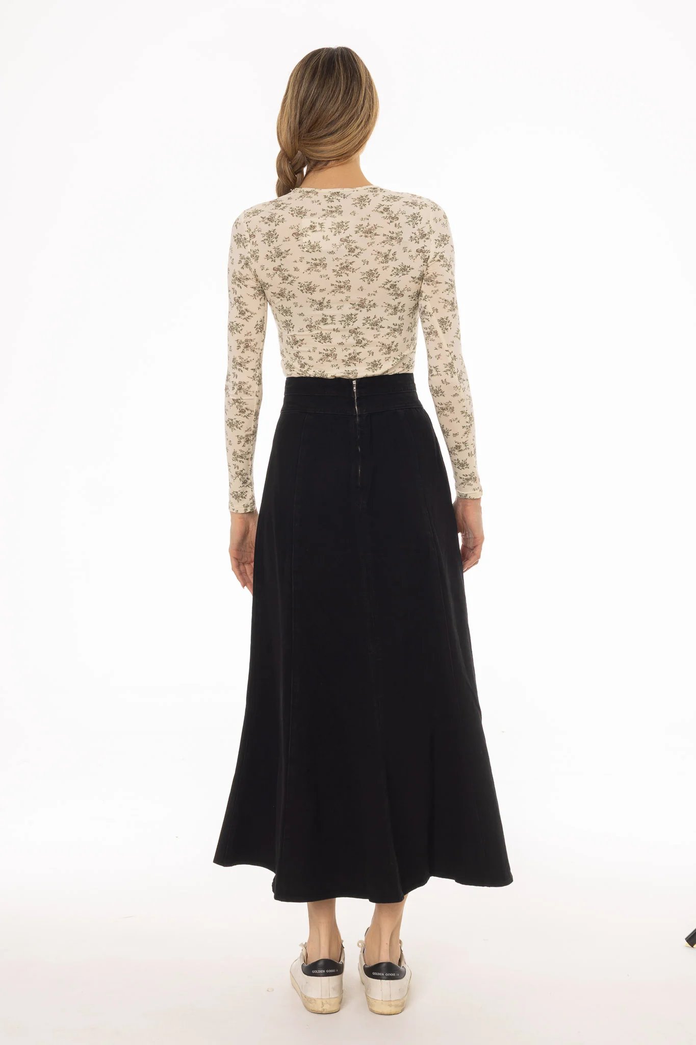 Black Flared Denim Maxi Skirt - Image 3