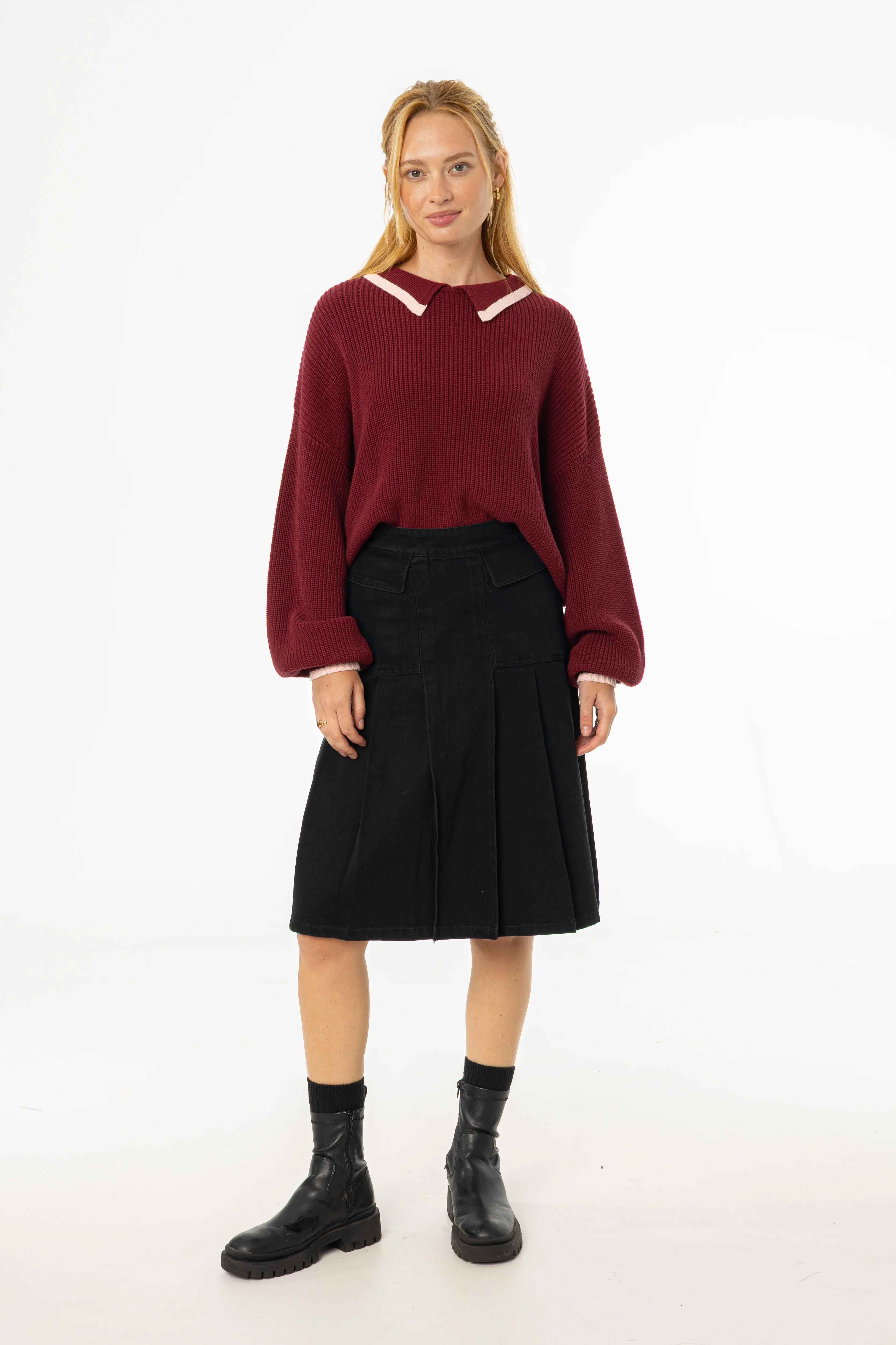Black Half Pleat Cargo Denim Skirt - Image 5