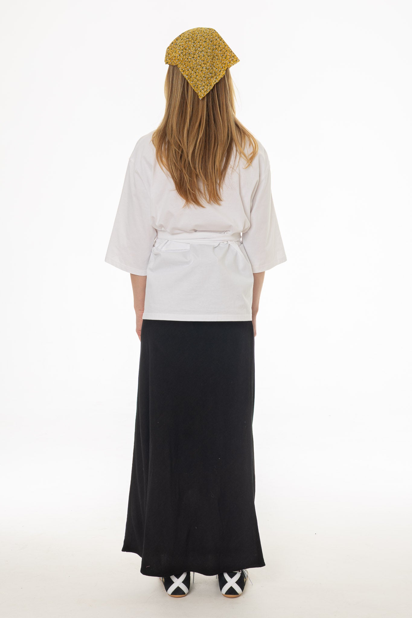Black Linen Feel Slip Skirt - Image 4