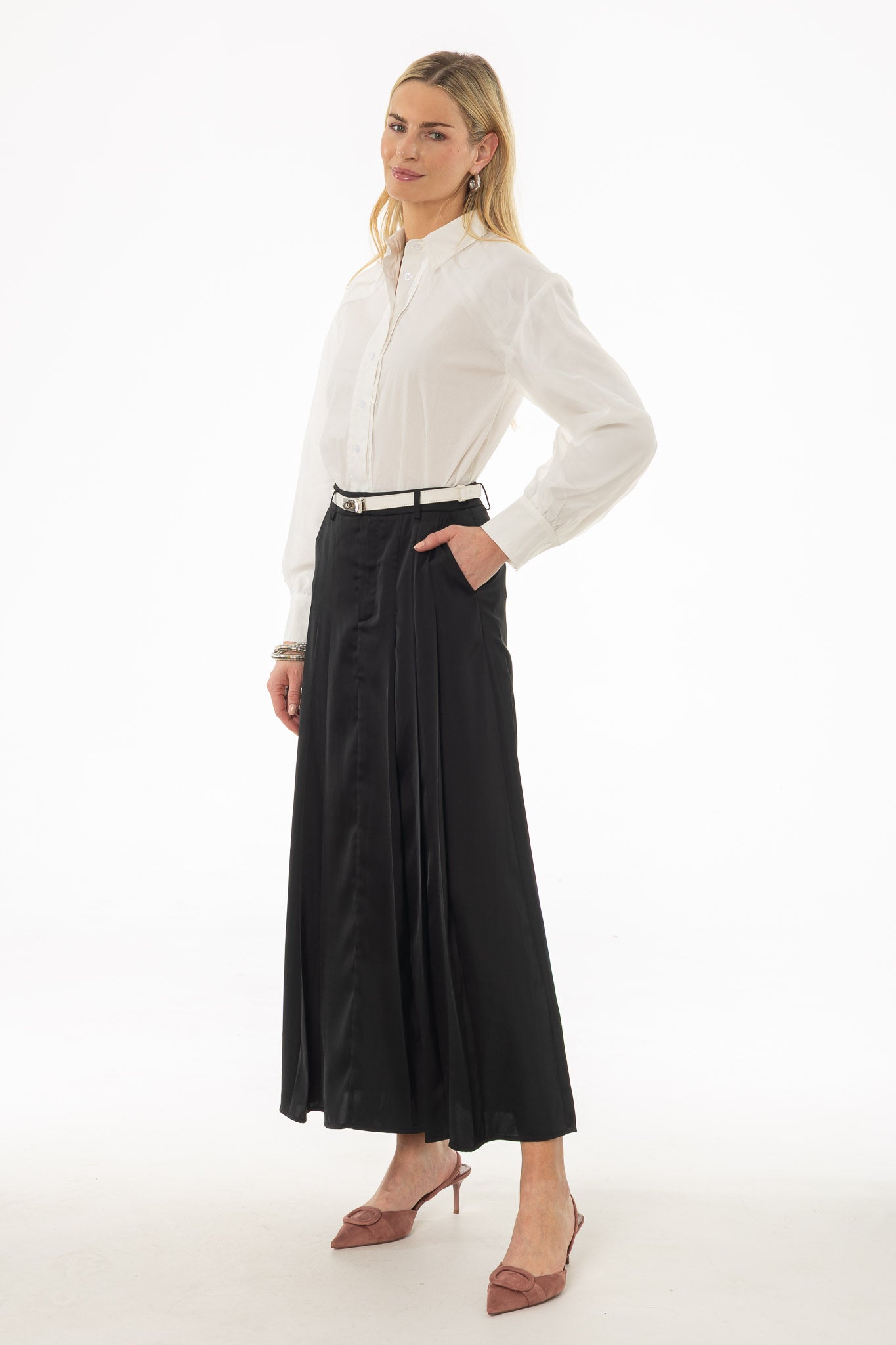 Black Pleated Satin Maxi Skirt - Image 3