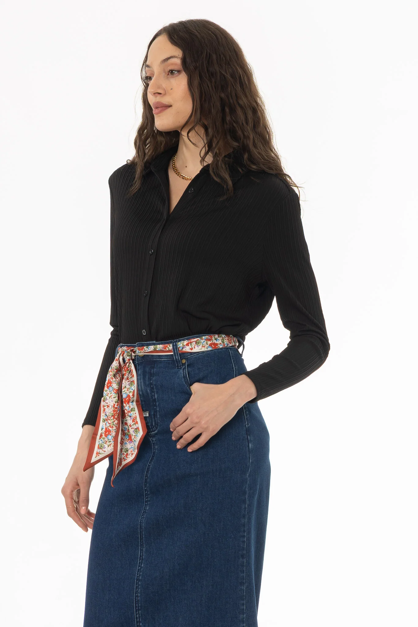 Black Ribbed Textured Shirt - Image 3