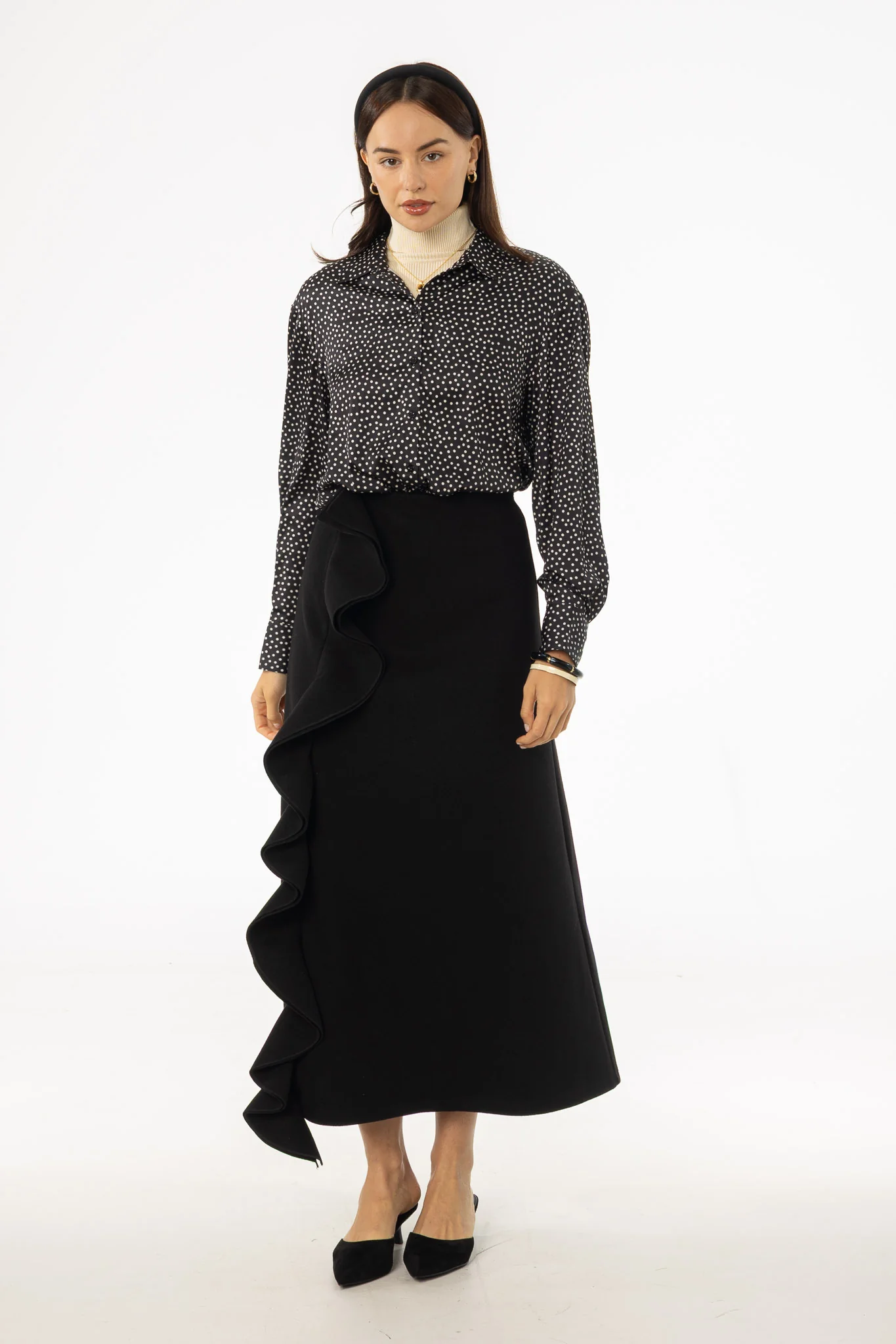 Black Ruffle Wool Maxi Skirt - Image 4