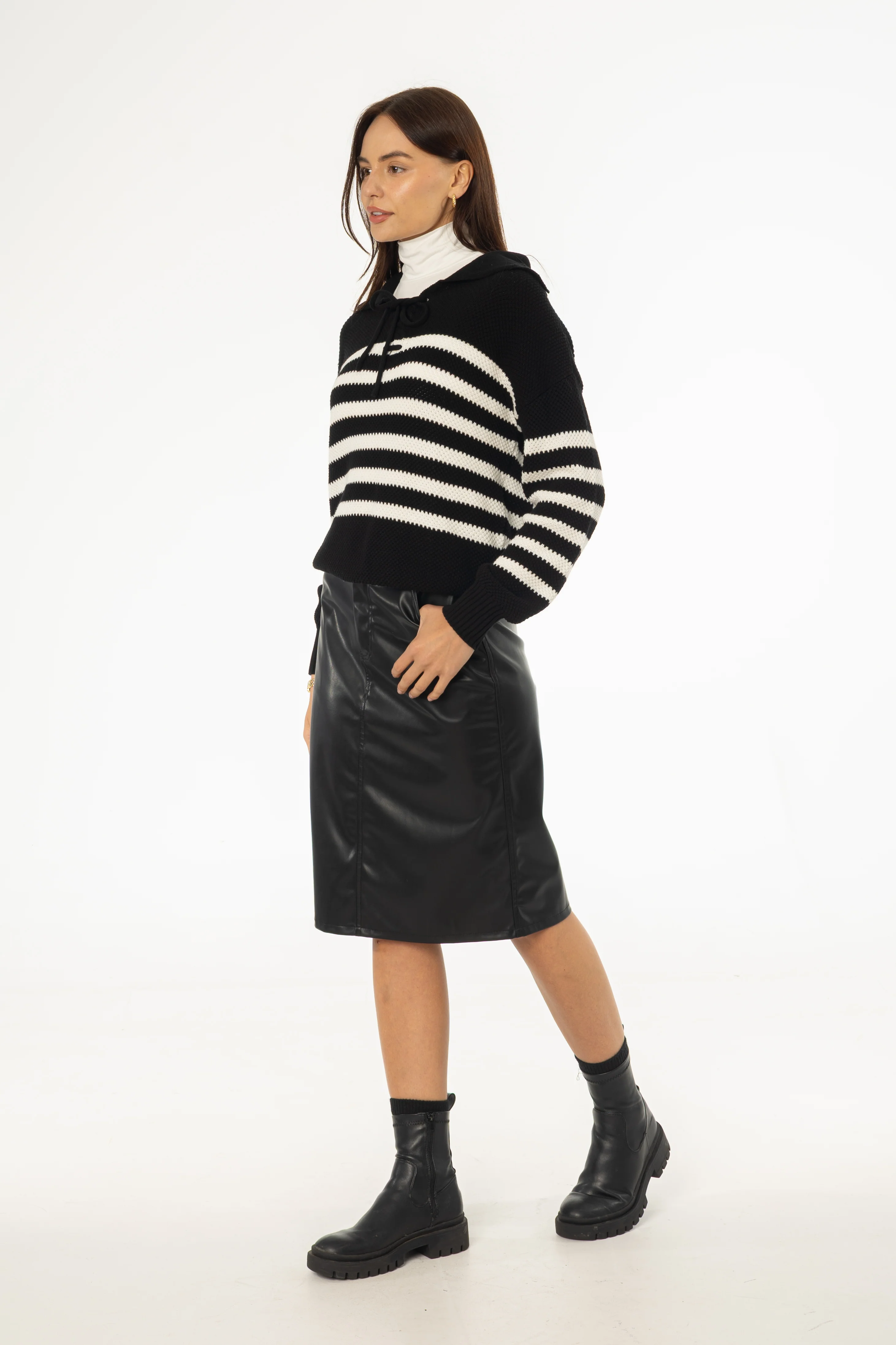 Black Vegan Leather Pencil Skirt - Image 2