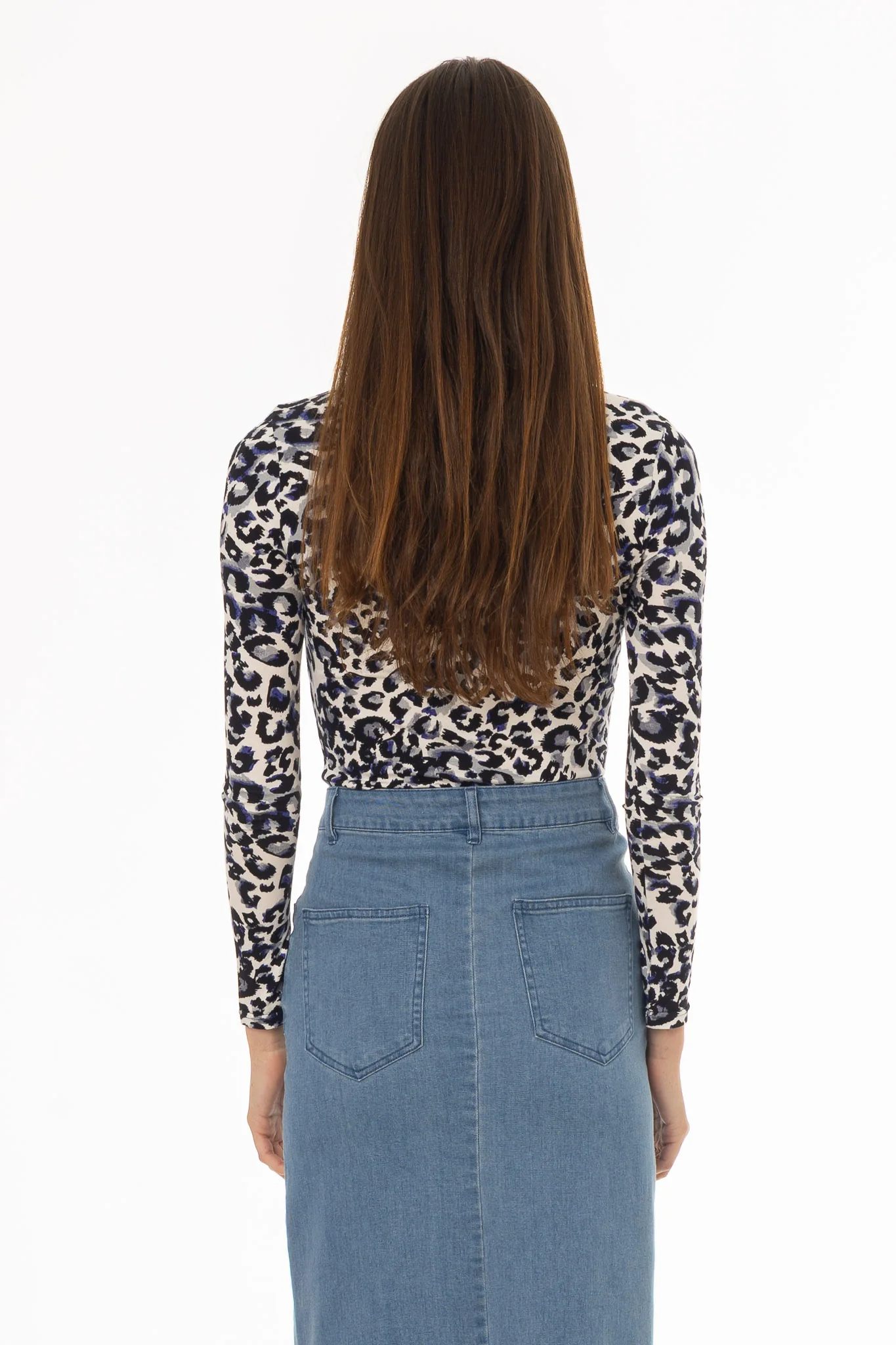 Blue Leopard Printed T-Shirt - Image 3