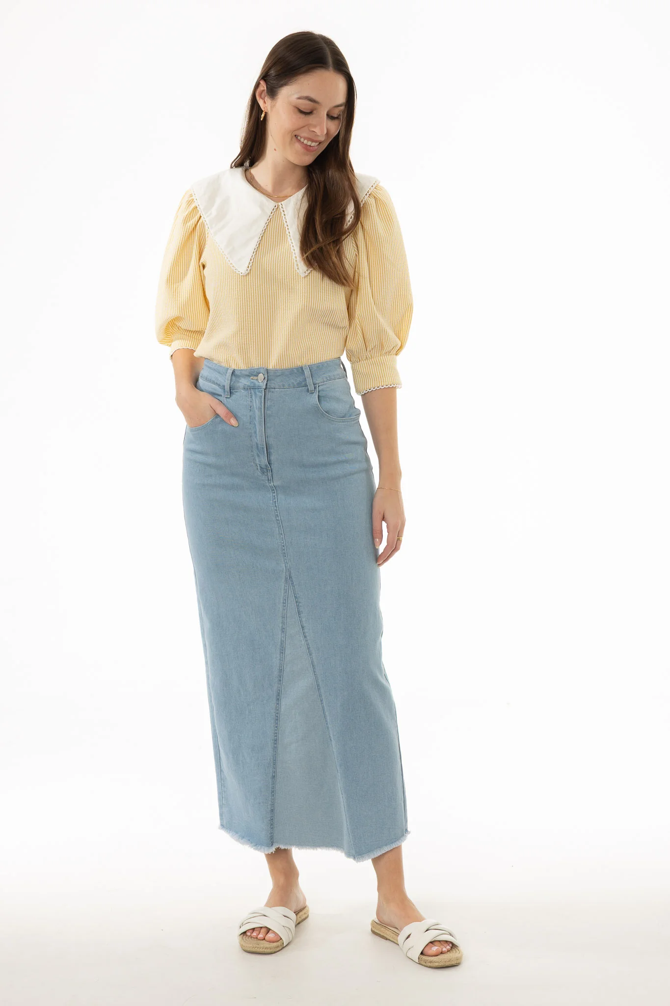 Blue Contrast Denim Maxi Skirt - Image 2