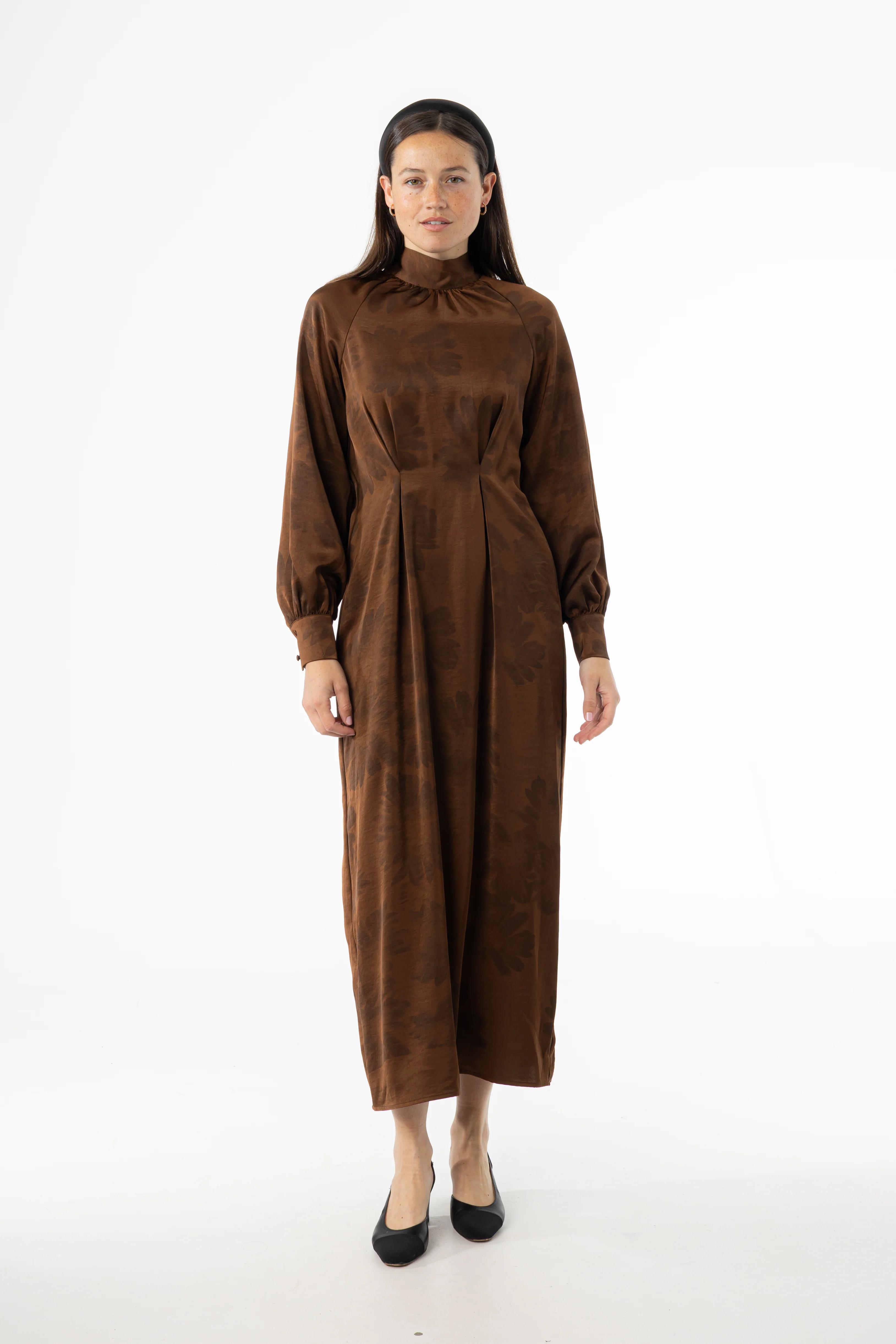 Brown Floral Printed Tie Neck Dress - Image 5