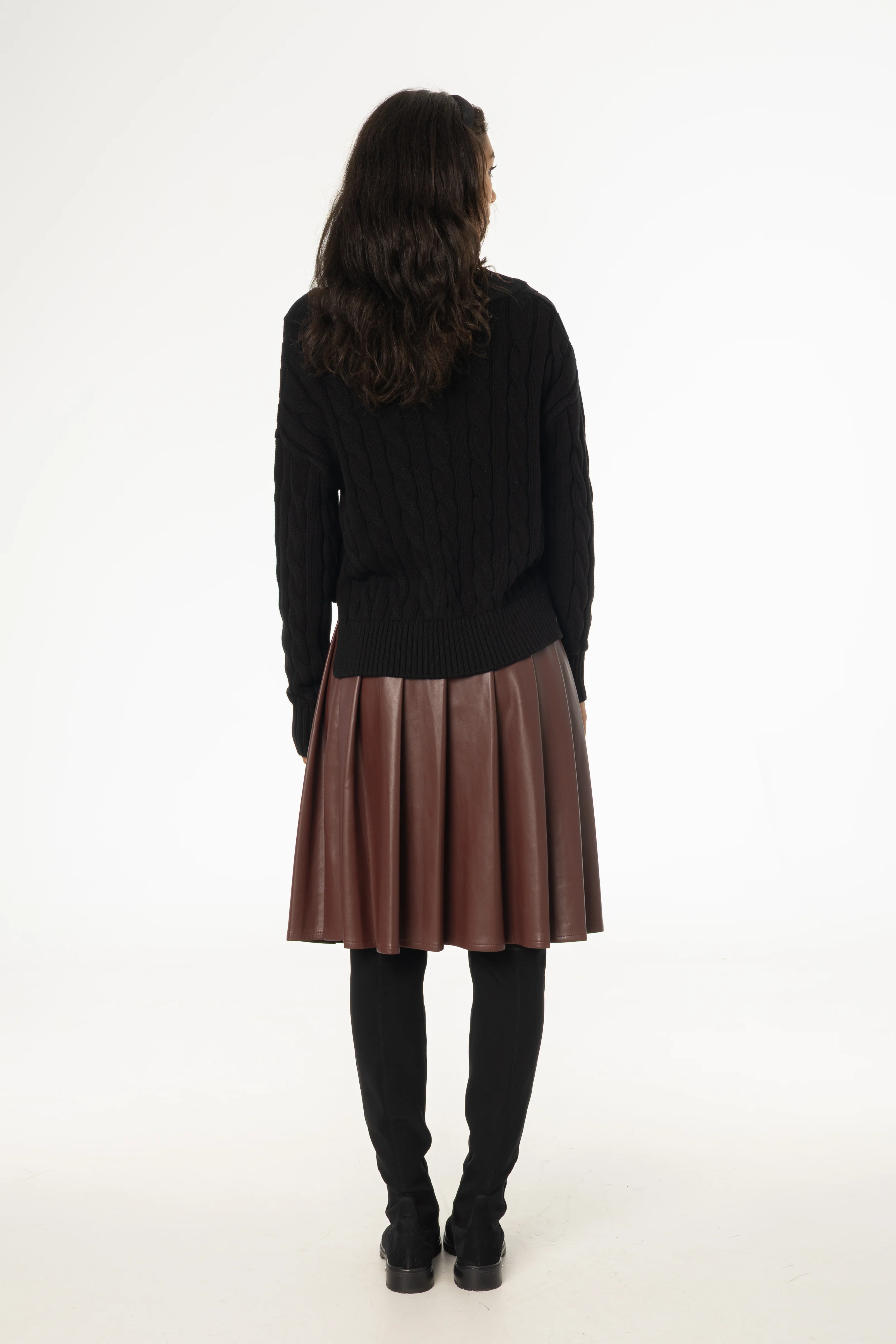 Burgundy Pleated Vegan Leather Skirt - Image 3
