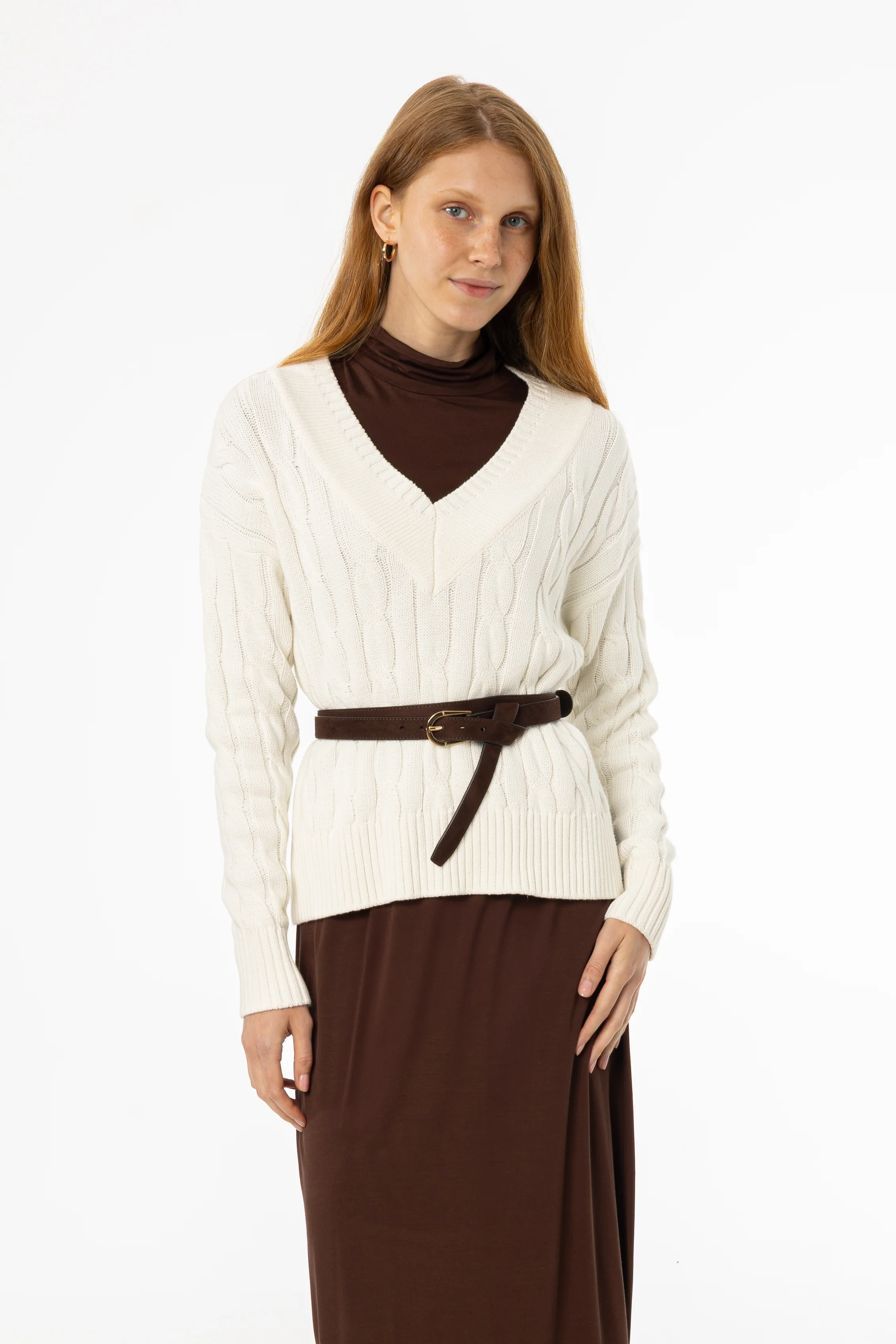 Cream V-Neck Cable Knit Sweater