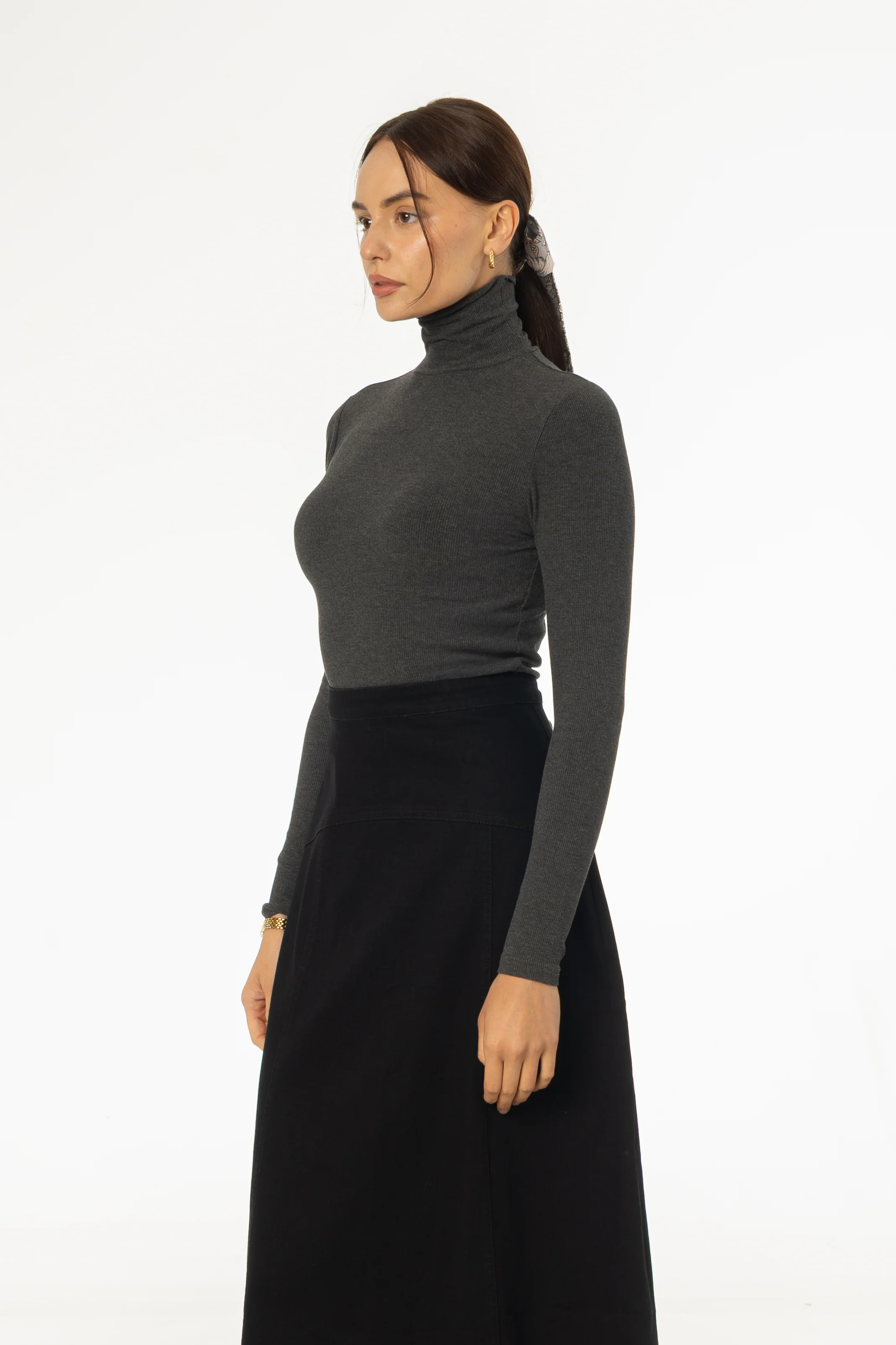 Heather Grey Ribbed Turtleneck Top - Image 2
