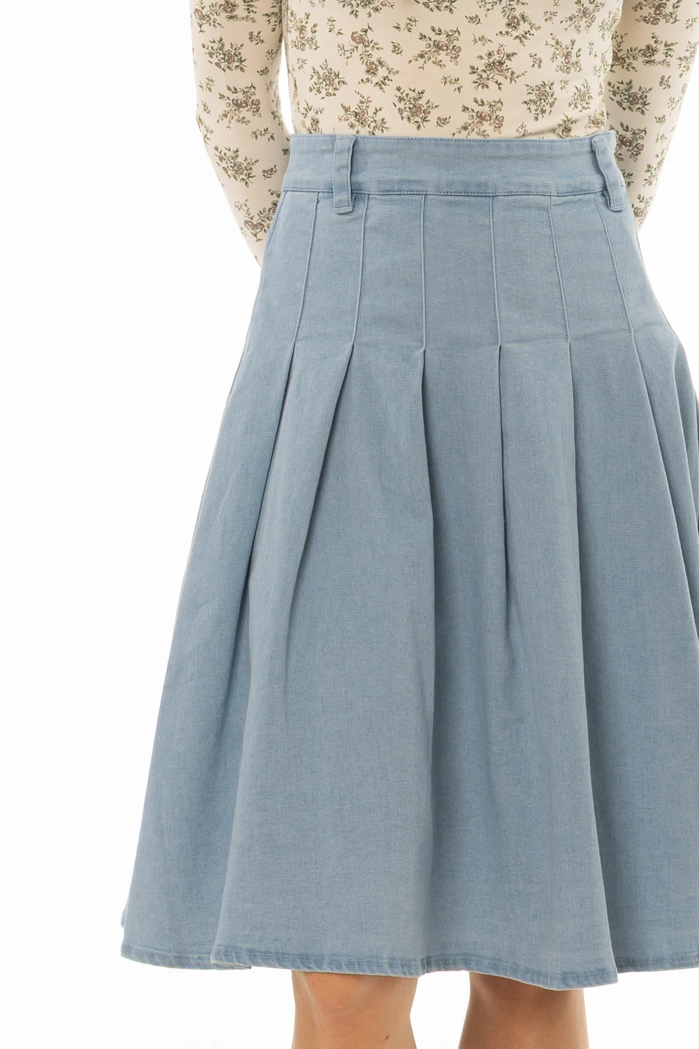 Light Blue Pleated Denim Skirt - Image 3