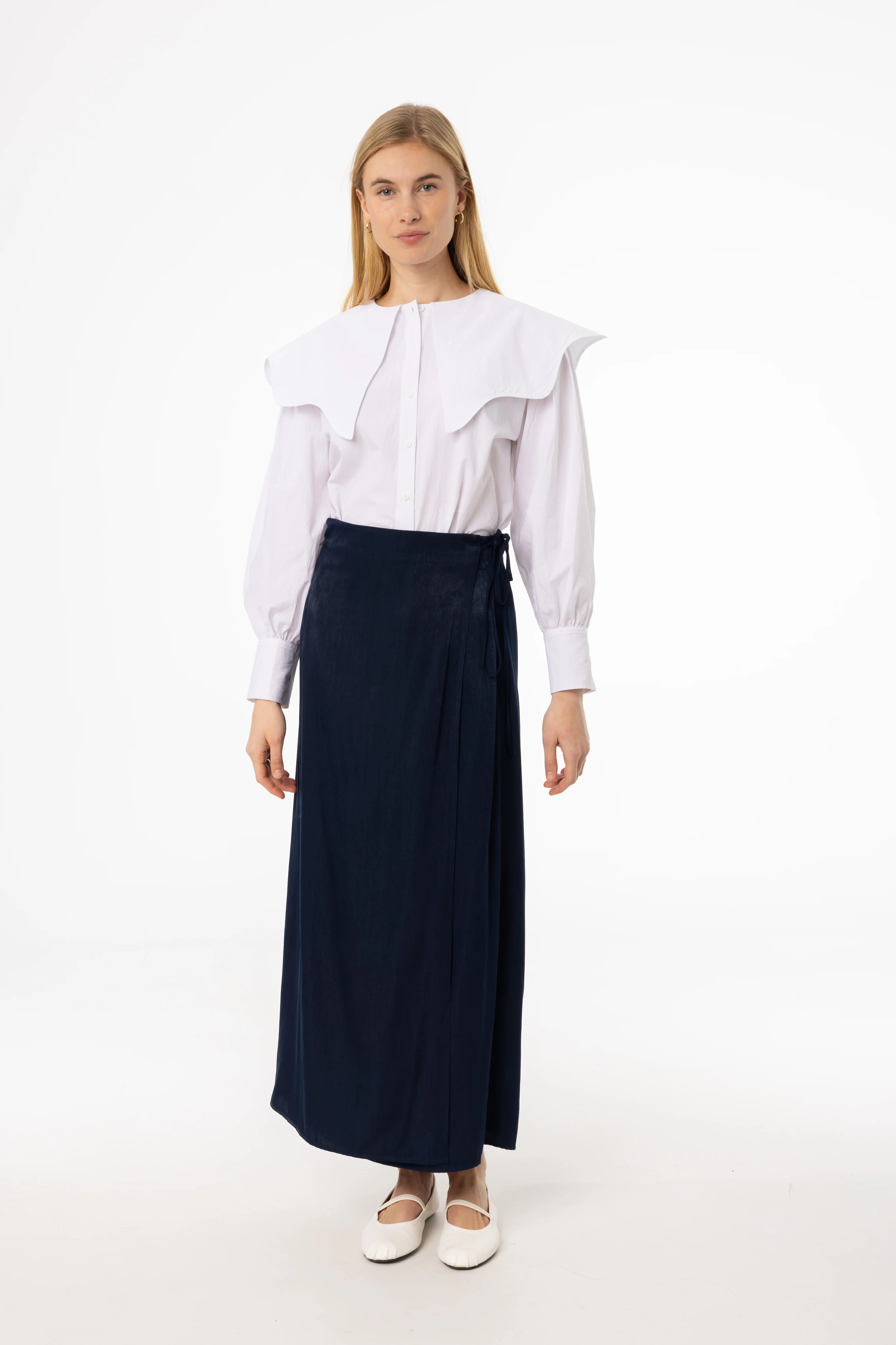 Navy Wrap Skirt - Image 4