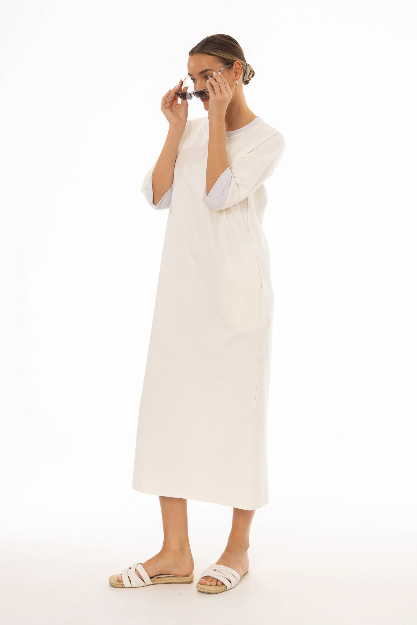 White Contrast T-Shirt Dress - Image 3